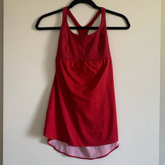 Lululemon Athletica Athletic Shelf Bra Red Venus Tank size 4 EUC - Picture 3 of 7